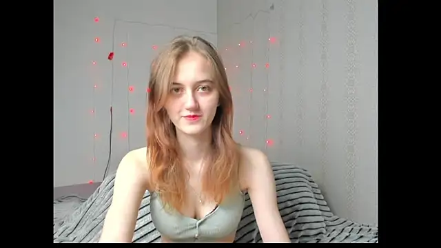 dreamy pollyyy online show from 04/13/26, 04:11