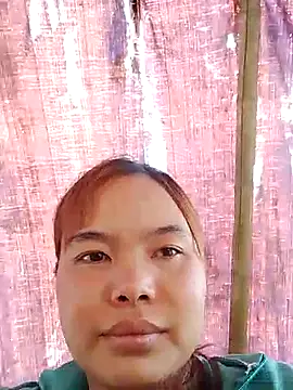 Huyen x online show from 03/01/26, 05:51