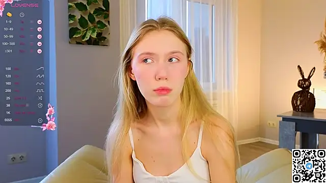 Succubelle online show from 11/14/25, 06:17