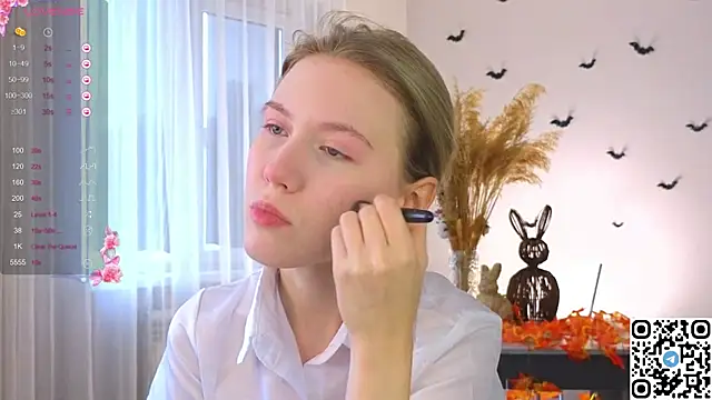 Succubelle online show from 11/05/25, 06:16