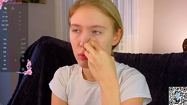 Succubelle online show from 11/15/25, 06:17