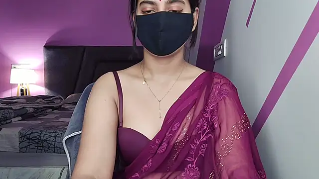 Snapshot of Tanya-mittal chatting on 07/04/26, 06:20 Tanya-mittal online show from 07/04/26, 06:20