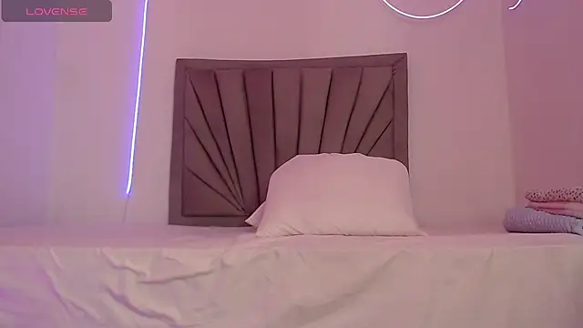 Fiorela 1 online show from 04/14/26, 11:48