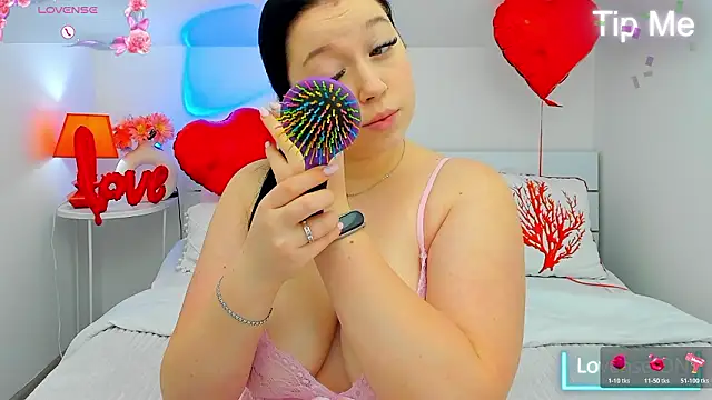 Snapshot of LexiePat chatting on 02/15/26, 06:25 LexiePat online show from 02/15/26, 06:25