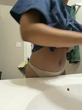 shesfye02 online show from 03/05/26, 11:51