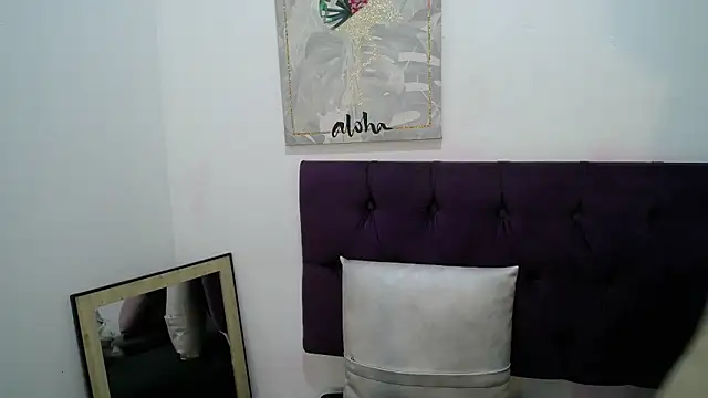 SofiaKitty-love online show from 12/21/25, 11:01