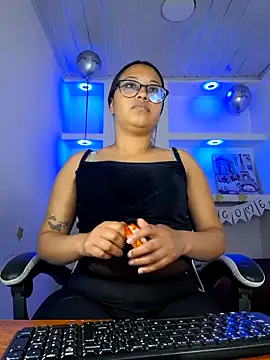 susan mooree online show from 02/15/26, 07:02