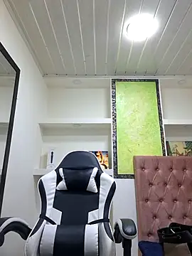 susan mooree online show from 11/27/25, 06:41