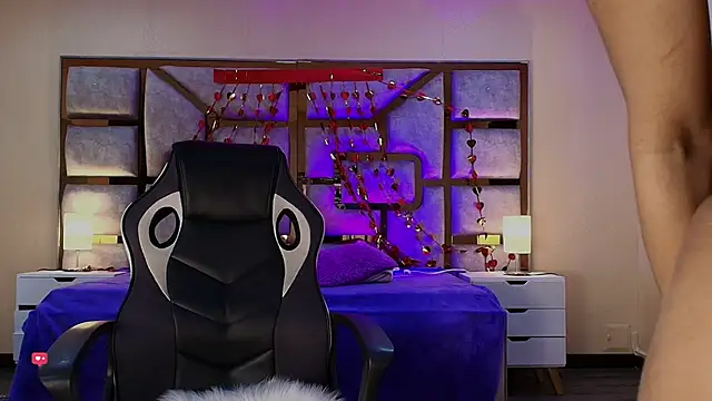 ANABELL BROWN online show from 02/24/26, 07:37