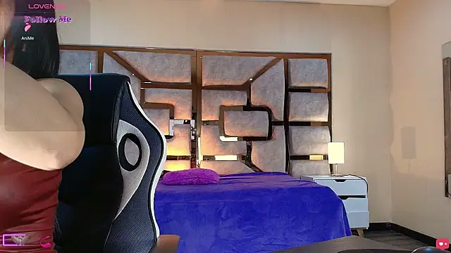 ANABELL BROWN online show from 02/07/26, 07:44