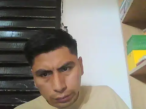 Migueles96 online show from 09/17/25, 03:03