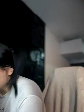 Snapshot of Megaan__More chatting on 10/14/25, 01:28 Megaan More online show from 10/14/25, 01:28