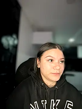 Snapshot of Megaan__More chatting on 10/30/25, 04:22 Megaan More online show from 10/30/25, 04:22