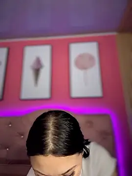 Megaan  More online show from 01/09/26, 02:07