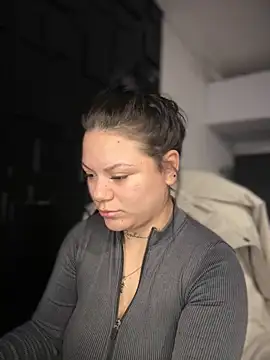 Snapshot of Megaan__More chatting on 10/19/25, 02:36 Megaan More online show from 10/19/25, 02:36