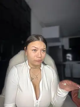 Snapshot of Megaan__More chatting on 10/22/25, 02:44 Megaan More online show from 10/22/25, 02:44