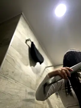 Snapshot of Megaan__More chatting on 09/26/25, 02:40 Megaan More online show from 09/26/25, 02:40