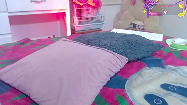 Charlotte Landry   online show from 01/16/26, 09:41