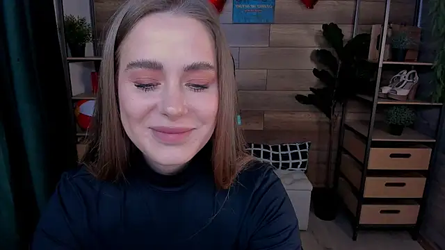 Marlyn love  online show from 09/14/25, 01:22