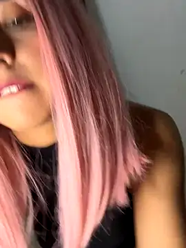 Snapshot of Nanisbby69 chatting on 09/27/25, 05:02 Nanisbby69 online show from 09/27/25, 05:02