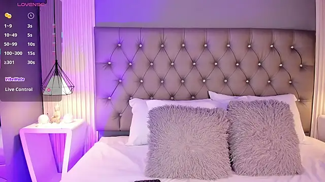 LunaBloomn online show from 03/13/26, 05:07