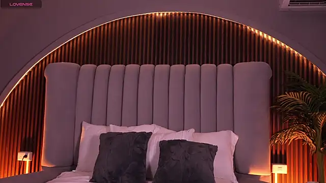 Isabellax21 online show from 03/17/26, 04:15