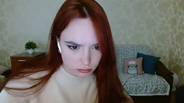 aFoxie online show from 09/29/25, 06:24