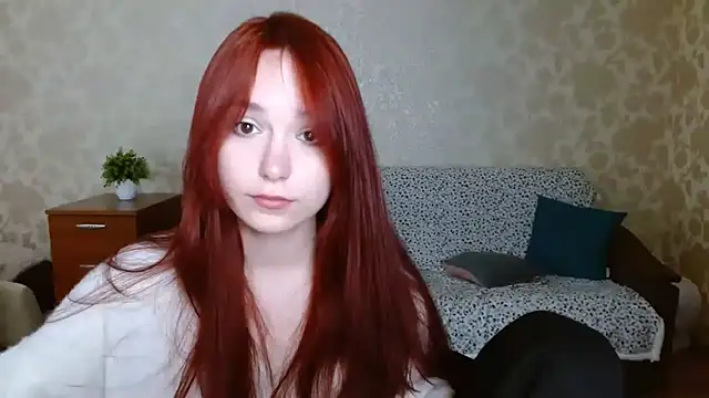 aFoxie online show from 10/02/25, 06:44