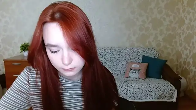 aFoxie online show from 10/02/25, 12:03