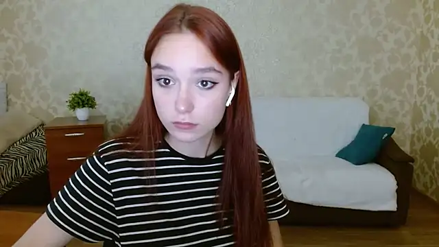 aFoxie online show from 09/14/25, 11:05