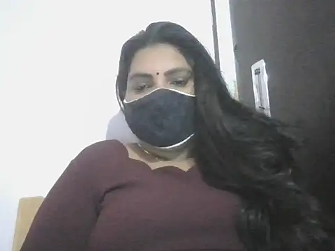 Snapshot of Nisha-telugu chatting on 09/20/25, 07:41 Nisha-telugu online show from 09/20/25, 07:41