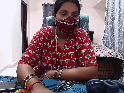 Snapshot of Nisha-telugu chatting on 06/15/26, 01:33 Nisha-telugu online show from 06/15/26, 01:33