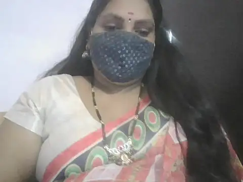 Snapshot of Nisha-telugu chatting on 09/16/25, 06:42 Nisha-telugu online show from 09/16/25, 06:42