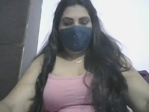 Snapshot of Nisha-telugu chatting on 09/19/25, 04:11 Nisha-telugu online show from 09/19/25, 04:11