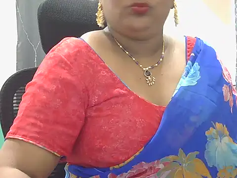 Snapshot of Nisha-telugu chatting on 07/09/26, 12:15 Nisha-telugu online show from 07/09/26, 12:15