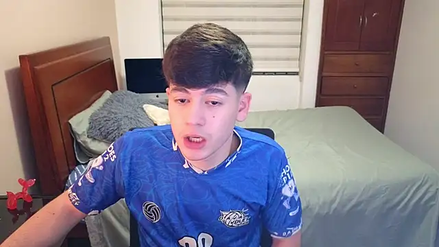 tightncuteass online show from 10/29/25, 12:20