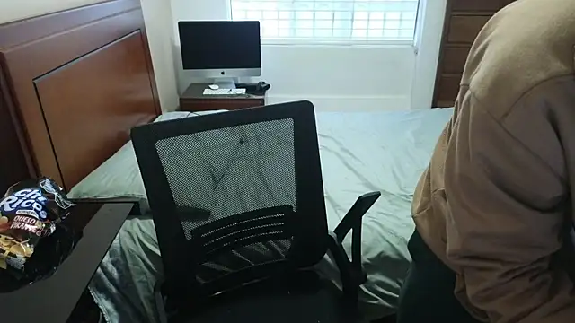 tightncuteass online show from 09/14/25, 10:21