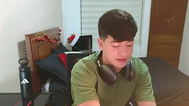 tightncuteass online show from 11/24/25, 12:43