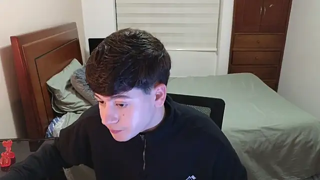 tightncuteass online show from 10/24/25, 02:43