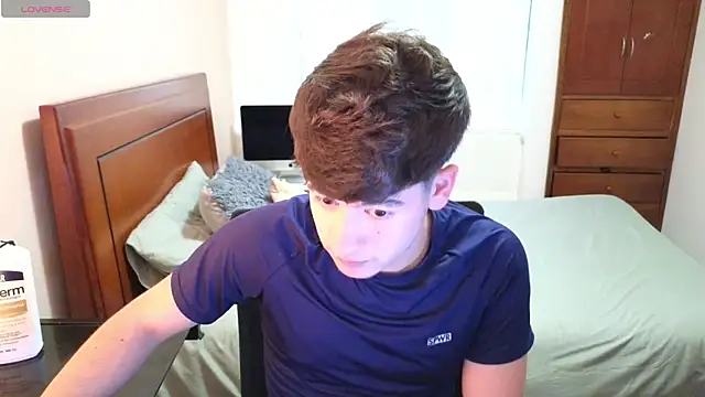 tightncuteass online show from 10/18/25, 10:12