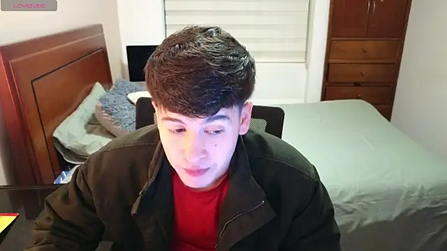 tightncuteass online show from 10/18/25, 12:01