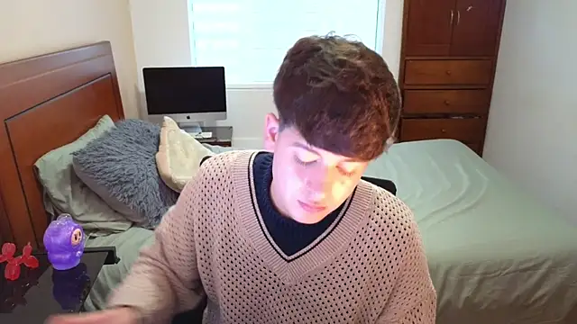 tightncuteass online show from 10/07/25, 10:22