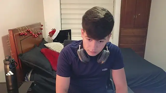 tightncuteass online show from 11/24/25, 11:49