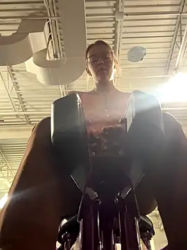 AllesandraLove online show from 10/21/25, 09:30