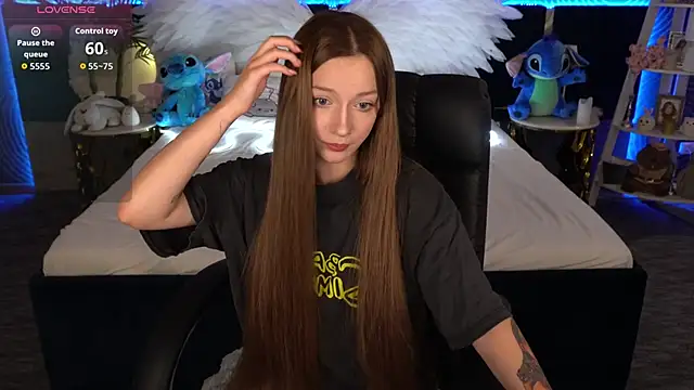 FoxyMayy online show from 10/23/25, 01:10