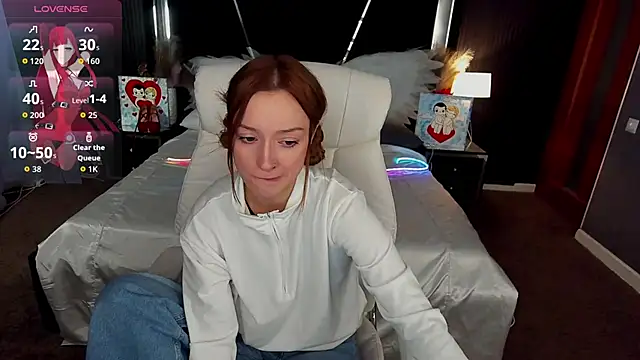 FoxyMayy online show from 03/17/26, 02:31