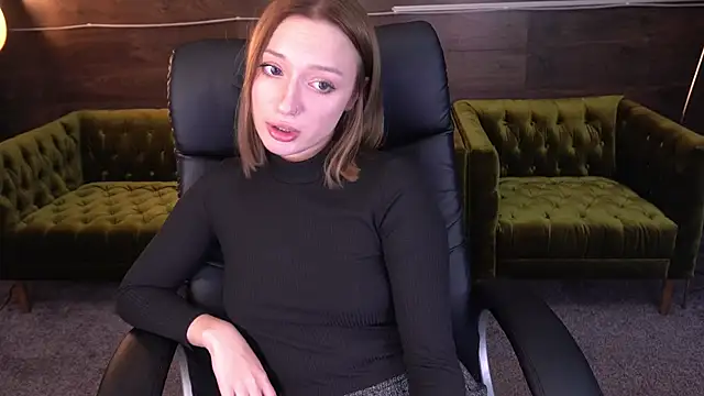 FoxyMayy online show from 09/28/25, 06:59