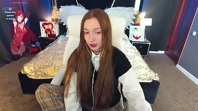 FoxyMayy online show from 04/06/26, 01:12