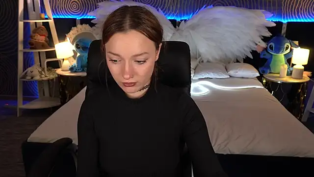 FoxyMayy online show from 11/27/25, 08:20