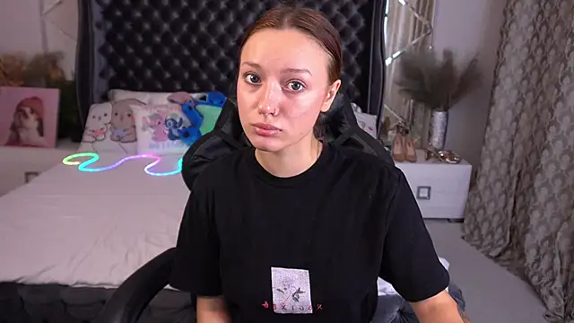 FoxyMayy online show from 09/23/25, 01:07